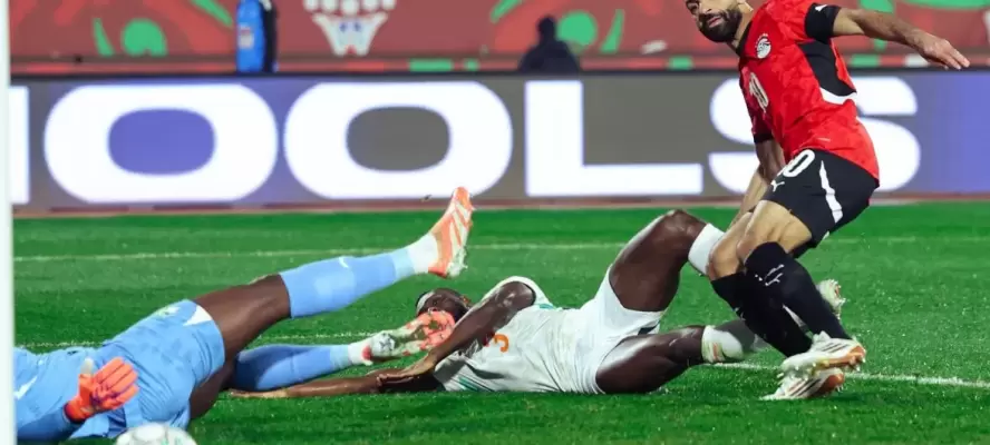 الجارديان تشيد بالفراعنة وصلاح بعد ملحمة كوت ديفوار