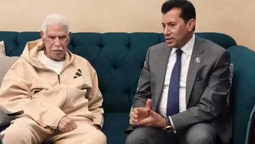 ”الفراعنة” يتلقون دعما خاصا من أشرف صبحي وحسن شحاته قبل مباراة السنغال