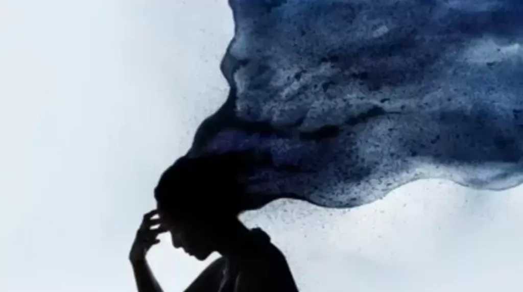 التفكير الزائد قد يدمّر الثقة بالنفس، دراسة تكشف السبب