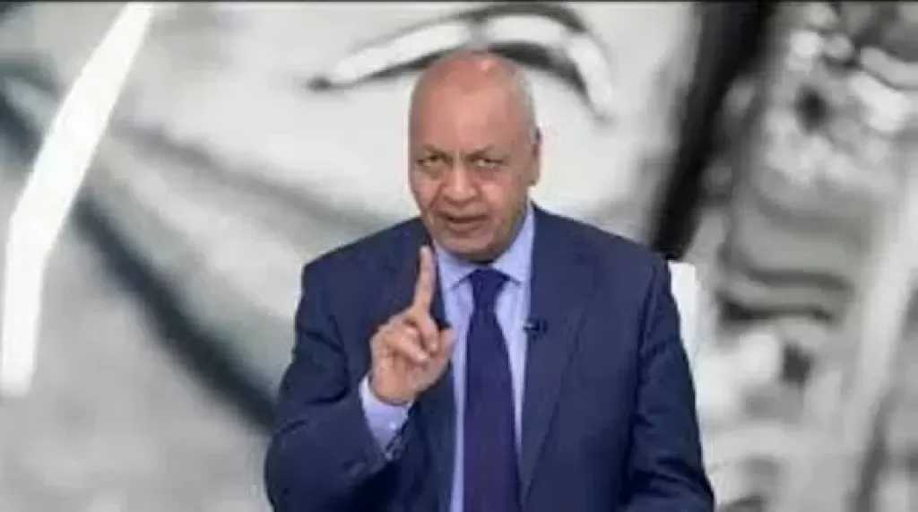 مصطفى بكري يحذر من أزمة تثير غضب المواطنين في القري والنجوع