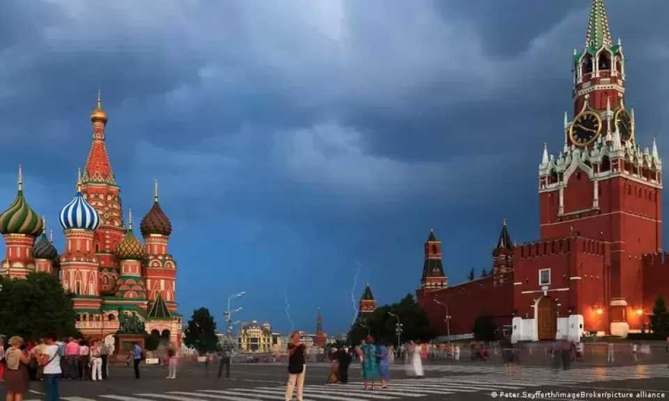 الكرملين: الولايات المتحدة تُسرّع وتيرة المفاوضات بشأن التسوية في أوكرانيا