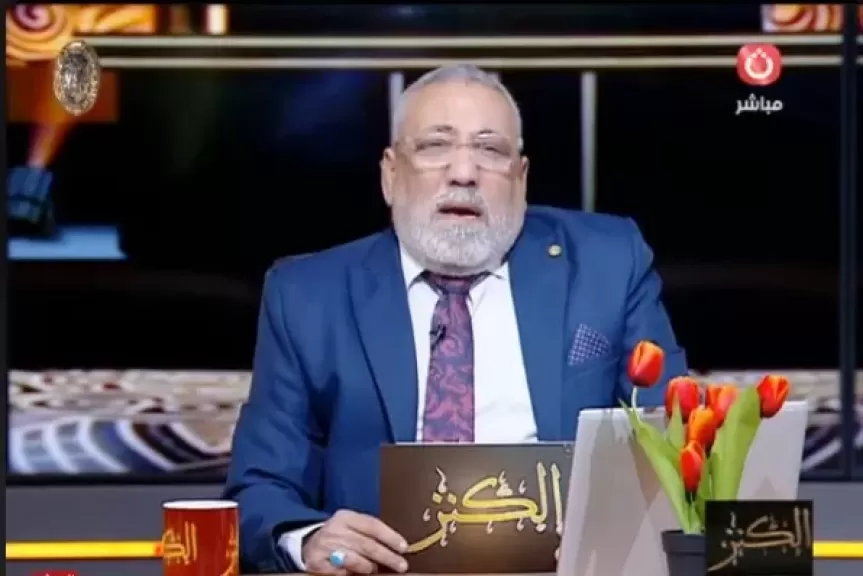 الإعلامي أشرف محمود