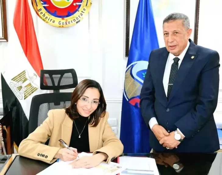 محافظ البحيرة تعتمد نتيجة امتحانات الشهادة الإعدادية للفصل الدراسي الأول بنسبة نجاح 74.68 %