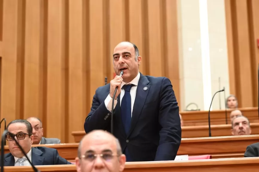 بداية برلمانية قوية 