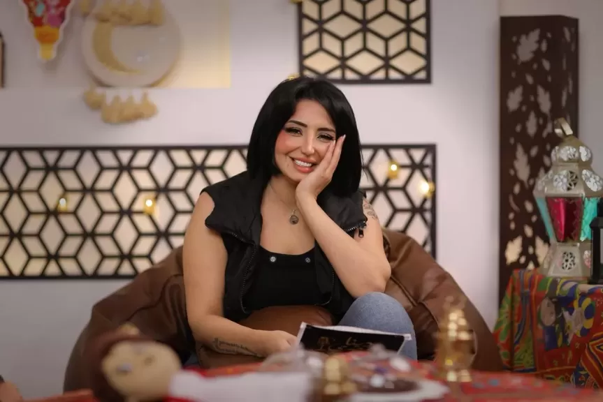 الكاتبة والمحررة الإعلامية الدكتورة دينا المصري