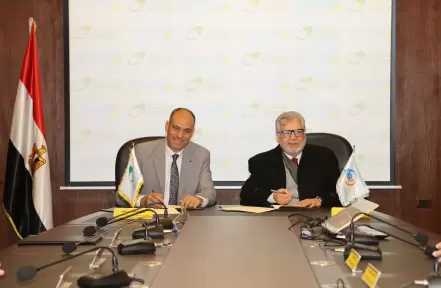 ”الهيئة القومية للبريد” و”معاهد الجزيرة العليا بالمقطم” توقّعان بروتوكول تعاون.. لتقديم الخدمات البريدية والمالية داخل الحرم الأكاديمي