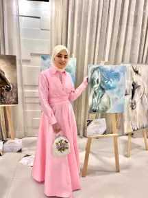 نجوان حسن عبد الله… فنانة برائحة الورد البلدي