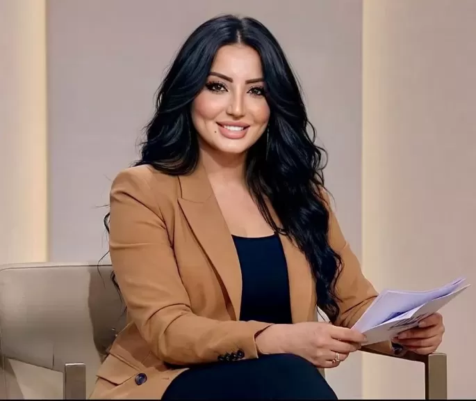الكاتبة والمحررة الإعلامية الدكتورة دينا المصري 