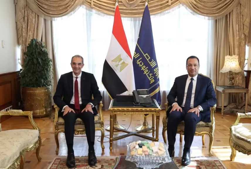 خلال مراسم التسليم والتسلّم… وزير الاتصالات الجديد يستقبل سلفه ويبحث أبرز ملفات العمل