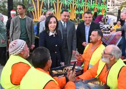 محافظ البحيرة تشارك 1000 عامل نظافة الإفطار الجماعي