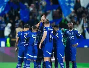 الهلال يقسو على الشباب في موقعة الدوري السعودي