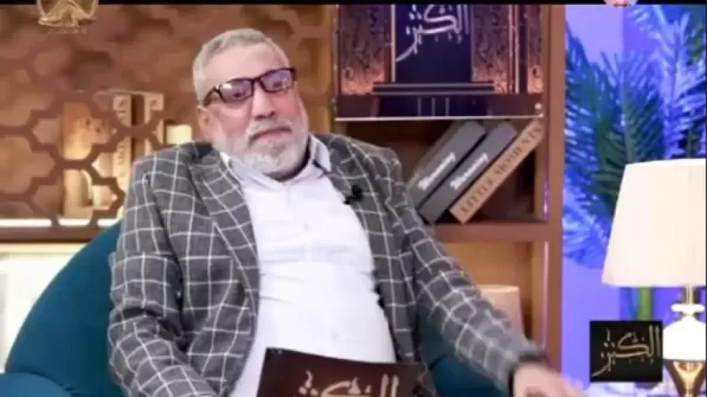 الإعلامي أشرف محمود