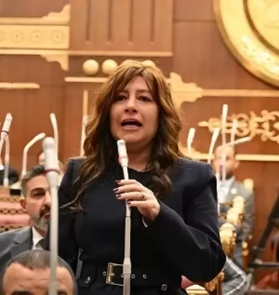 الدكتورة سوزي سمير عضو مجلس الشيوخ