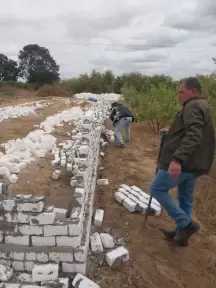 إزالة تعدٍ مخالف على مساحة 120م² بمركز بدر ضمن حملات استرداد أراضي الدولة بالبحيرة