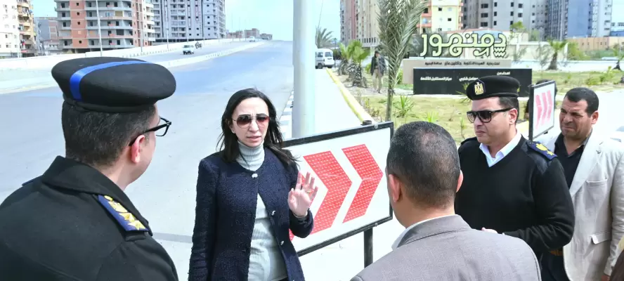 تطوير 3 مداخل رئيسية بمدينة دمنهور