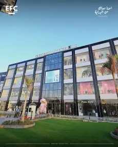 بحضور عدد من المسئولين وكبار مصنعي ومصدري الملابس في مصر والصين وسوريا وتركيا والأردن.. افتتاح المرحلة الأولى من سوق القماش بمدينة العبور