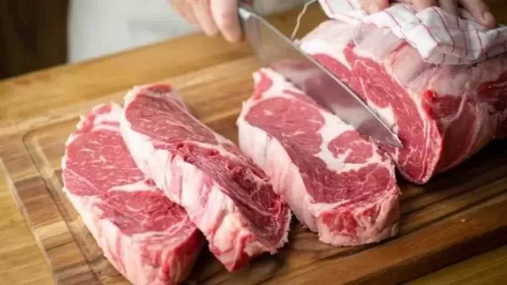 قبل عيد الأضحى .. الطريقة الصحيحة لحفظ «اللحوم » داخل الفريزر