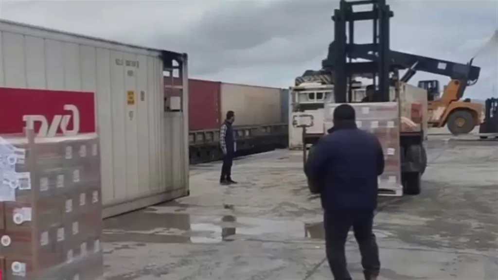 الهلال الأحمر الإيراني يعلن وصول مساعدات إنسانية من روسيا