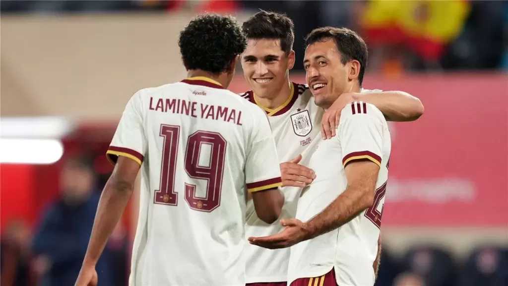 تشكيل إسبانيا المتوقع أمام منتخب مصر اليوم.. موقف لامين يامال