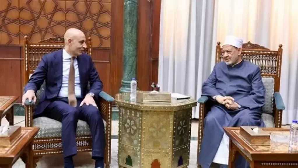 لتعزيز سبل التعاون.. شيخ الأزهر يلتقى بوزير التربية والتعليم