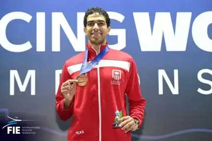 جوهر نبيل يهنئ أحمد هشام ببرونزية بطولة العالم للسلاح بالبرازيل