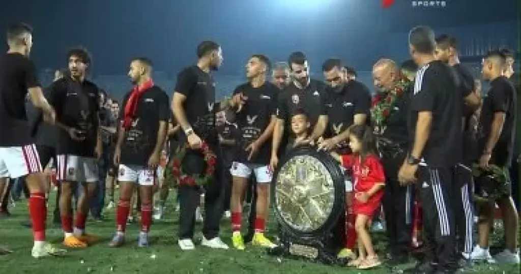 عفت نصار: تكدس النجوم في الأهلي يؤثر على الأداء الجماعي وصراع الدوري مفتوح