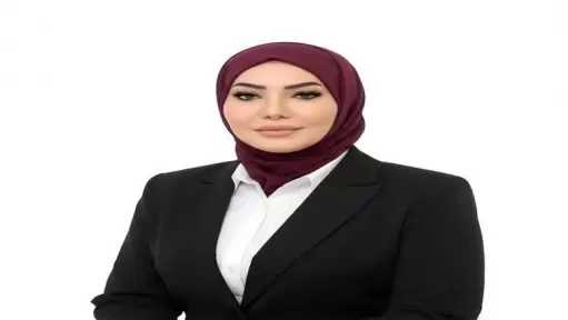 النائبة عبير عطا الله تحذر: مخاطر الإنترنت تهدد الأطفال.. وشريحة الطفل جزء من الحل