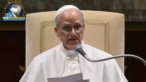 بابا الفاتيكان يرحب بوقف إطلاق النار في الشرق.. ماذا قال؟