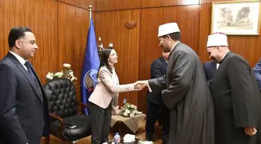 محافظ البحيرة تستقبل المهنئين بعيد القيامة المجيد