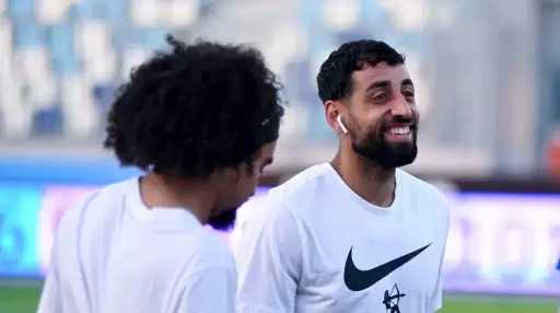 شوبير يحسم الجدل حول مستقبل عدي الدباغ في الزمالك