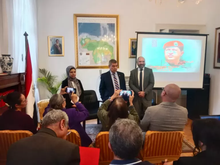 جانب من اللقاء 