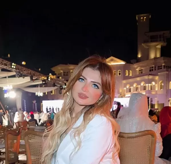 الإعلامية جولي أمين