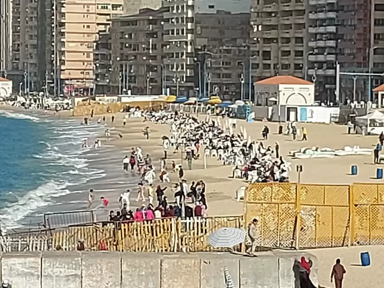 افتتاح شواطئ الإسكندرية 