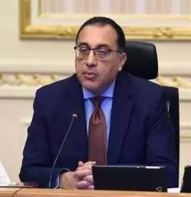 مدبولى يُتابع إنشاء مركز عالمي لتخزين وتوريد وتجارة الحبوب والزيوت في مصر