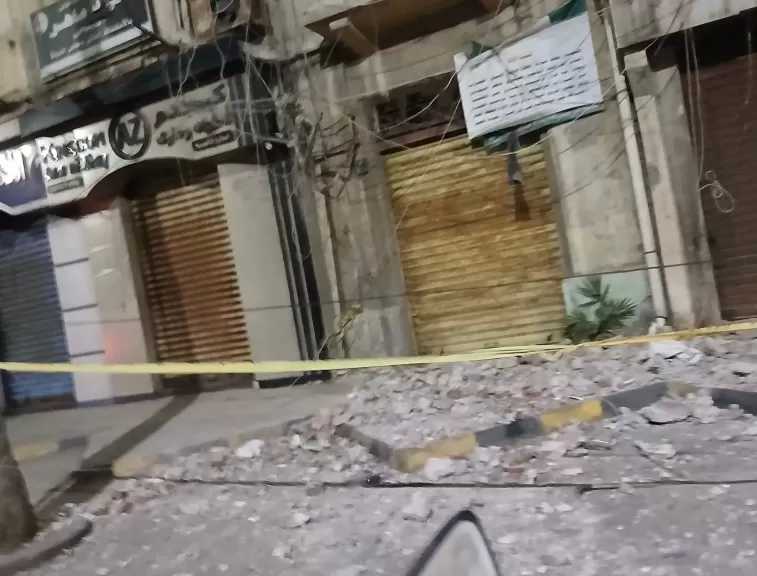 انهيار شرفة فى عقار بحي الجمرك المنشية  الإسكندرية بدون إصابات