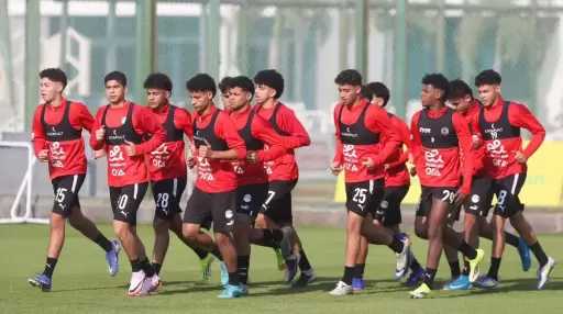 بحضور عصام الحضري.. منتخب الناشئين يواصل تدريباته استعداداً لكأس الأمم الأفريقية