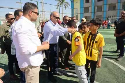 محافظ السويس يشهد ختام مبادرة “نجوم الملاعب” لاكتشاف المواهب الرياضية بالمدارس