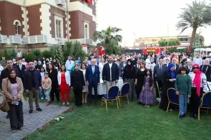 سفارة تركيا  بالقاهرة تحتفل بعيد السيادة الوطنية والطفولة