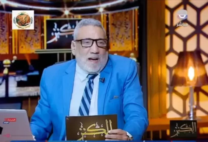 الإعلامي أشرف محمود