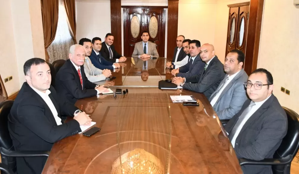 اجتماع وزير الرياضة