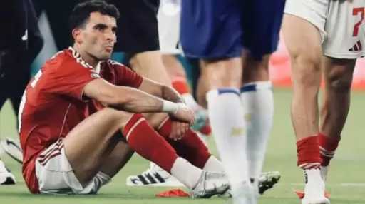 ضربة مزدوجة قبل القمة.. إصابة أحمد سيد زيزو وياسر إبراهيم تقلق الأهلي بعد سقوطه أمام بيراميدز