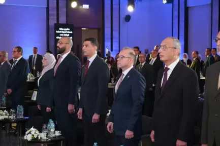 وزير الصناعة يشارك في فعاليات إطلاق مشروع المنصة الإلكترونية لميكنة وحدة التحقق والمصادقة البيئية
