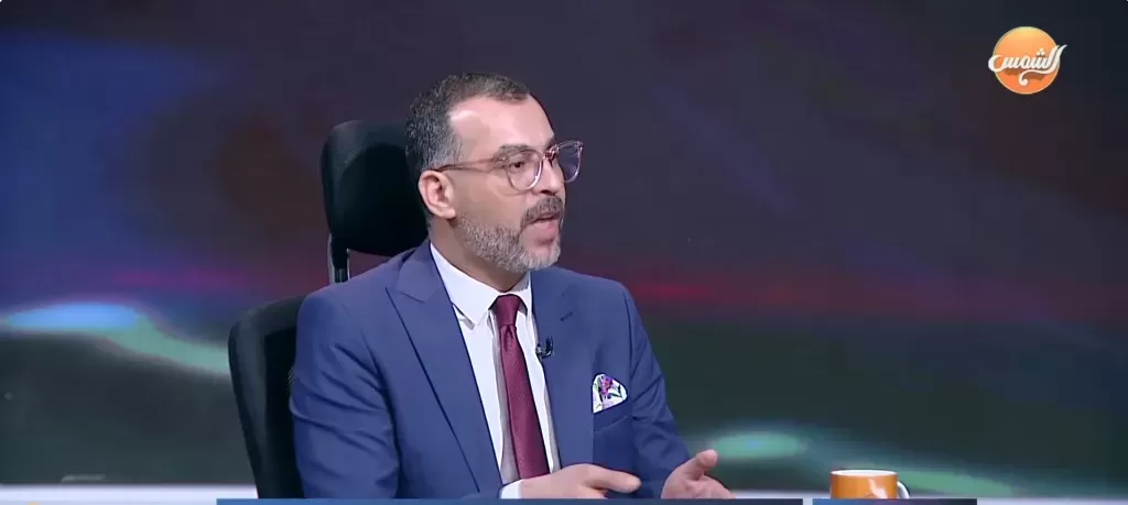  الدكتور أحمد سعيد، أستاذ القانون التجاري الدولي