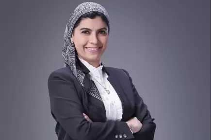 تعرف على  ....” رنا زيدان ” رئيس الإدارة المركزية للمعامل بوزارة الصحه الجديد .