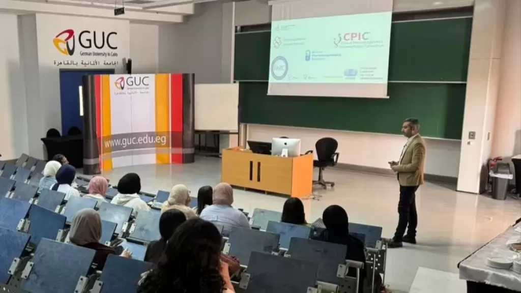 الجامعة الألمانية بالقاهرة تنظم ورشة متخصصة لتأهيل صيادلة المستشفيات المستقبليين