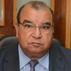 رفعت فياض يكتب : كارثة إنحراف أستاذ الجامعة
