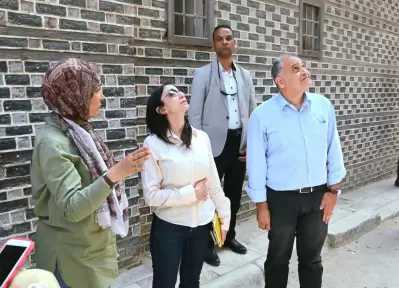 محافظ البحيرة تتفقد عدداً من المنازل الأثرية والتاريخية برشيد