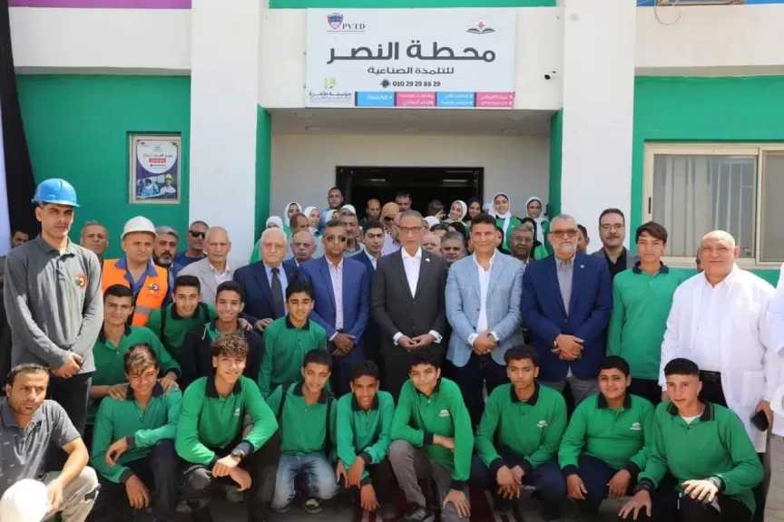 محافظ الجيزة يتفقد شركة النصر للمسبوكات بالوراق ويؤكد أهمية دورها في دعم مشروعات البنية التحتية والتنمية