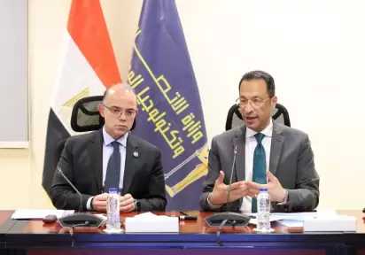 وزيرا الاتصالات والاستثمار يشهدان توقيع بروتوكول تعاون بين ”ايتيدا” وصندوق تنمية الصادرات لضم شركات تصميم الدوائر الإلكترونية وأشباه الموصلات