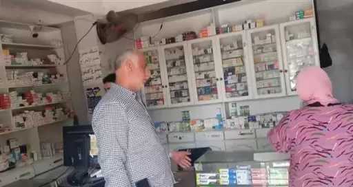 غلق صيدليتين لمخالفتهما الاشتراطات في حملة بكوم حمادة بالبحيرة